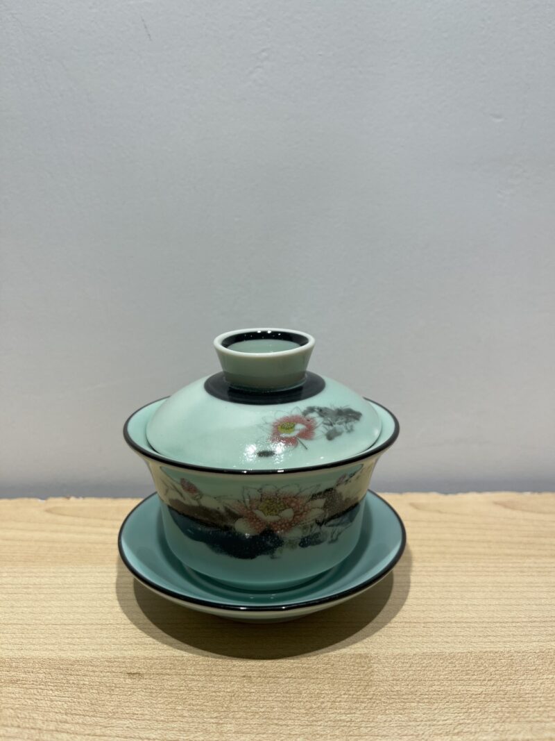 TAZA DE TÉ CON TAPA Y PLATO CELADÓN LOTO 青瓷荷花盖碗