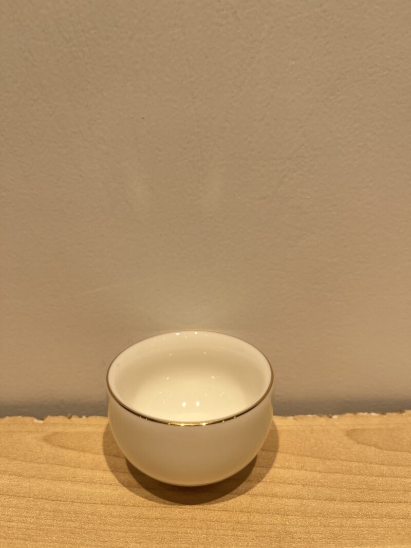 TAZA DE TÉ DE JADE DE SEBO 羊脂玉直口杯-小