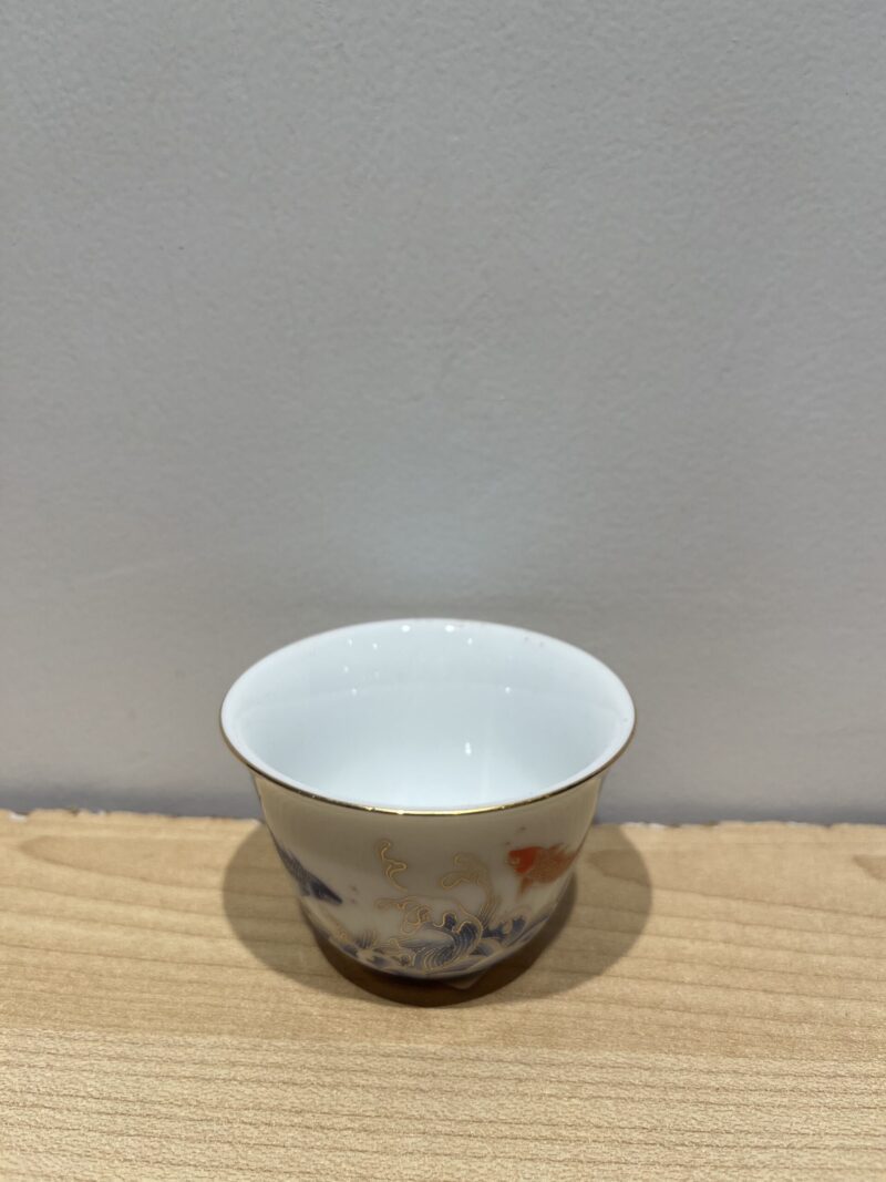 TAZA DE TÉ DEL SALTO DE LOS PECES 鱼跃龙门杯